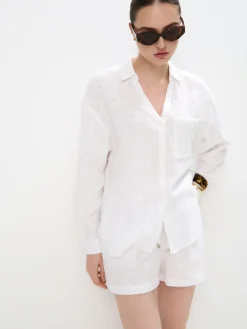 MOHITO Bawełniana biała koszula z haftem biau0142y Fashion