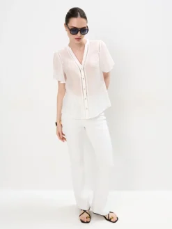 MOHITO Biała bluzka z lyocellem biau0142y Fashion