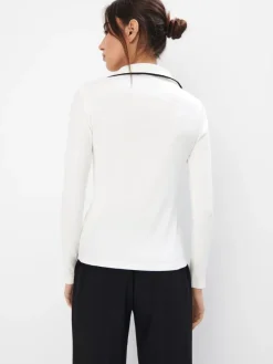 MOHITO Bluzka z kołnierzykiem polo kremowy Fashion