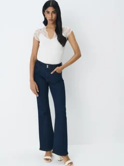 MOHITO Bluzka z koronkowymi wstawkami biau0142y Fashion