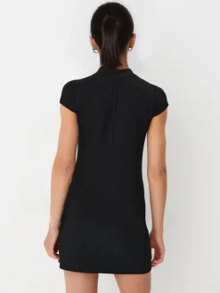 MOHITO dopasowany t-shirt czarny Fashion
