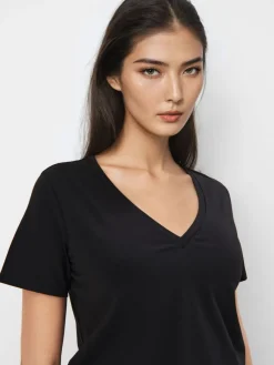 MOHITO t-shirt z bawełną i wiskozą czarny Online