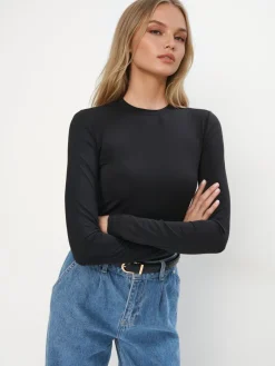 MOHITO Dopasowana bluzka basic czarny Discount