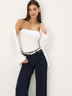 MOHITO Dopasowany biały top biau0142y Online