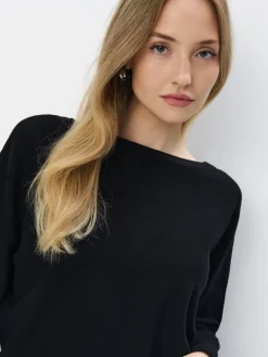 MOHITO Dzianinowy sweter czarny Fashion