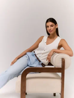 MOHITO Jeansy chino slim z paskiem niebieski Sale