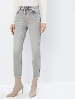MOHITO Jeansy mom z ozdobnymi elementami szary New