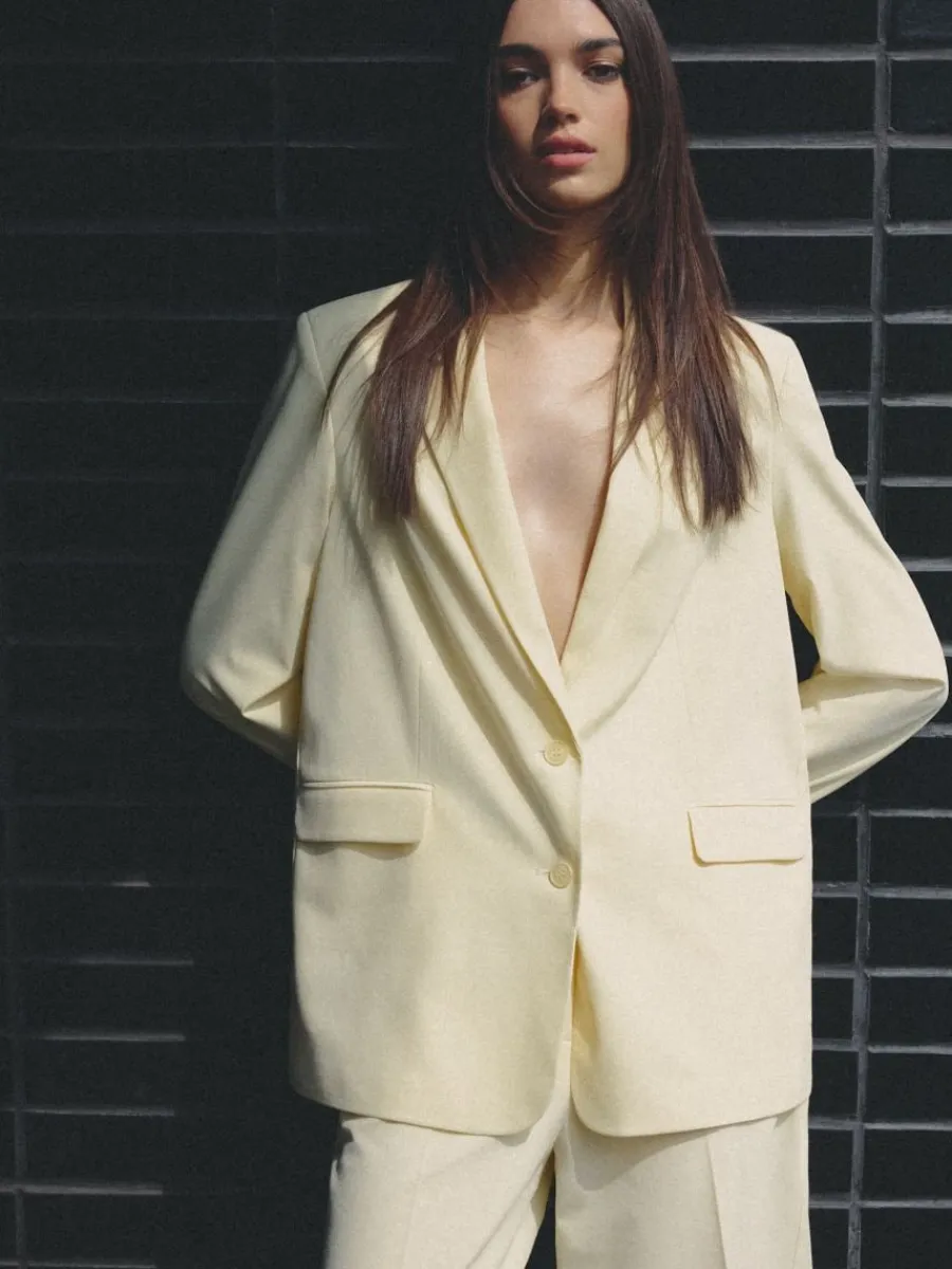 MOHITO Marynarka oversize u017cu00f3u0142ty Online
