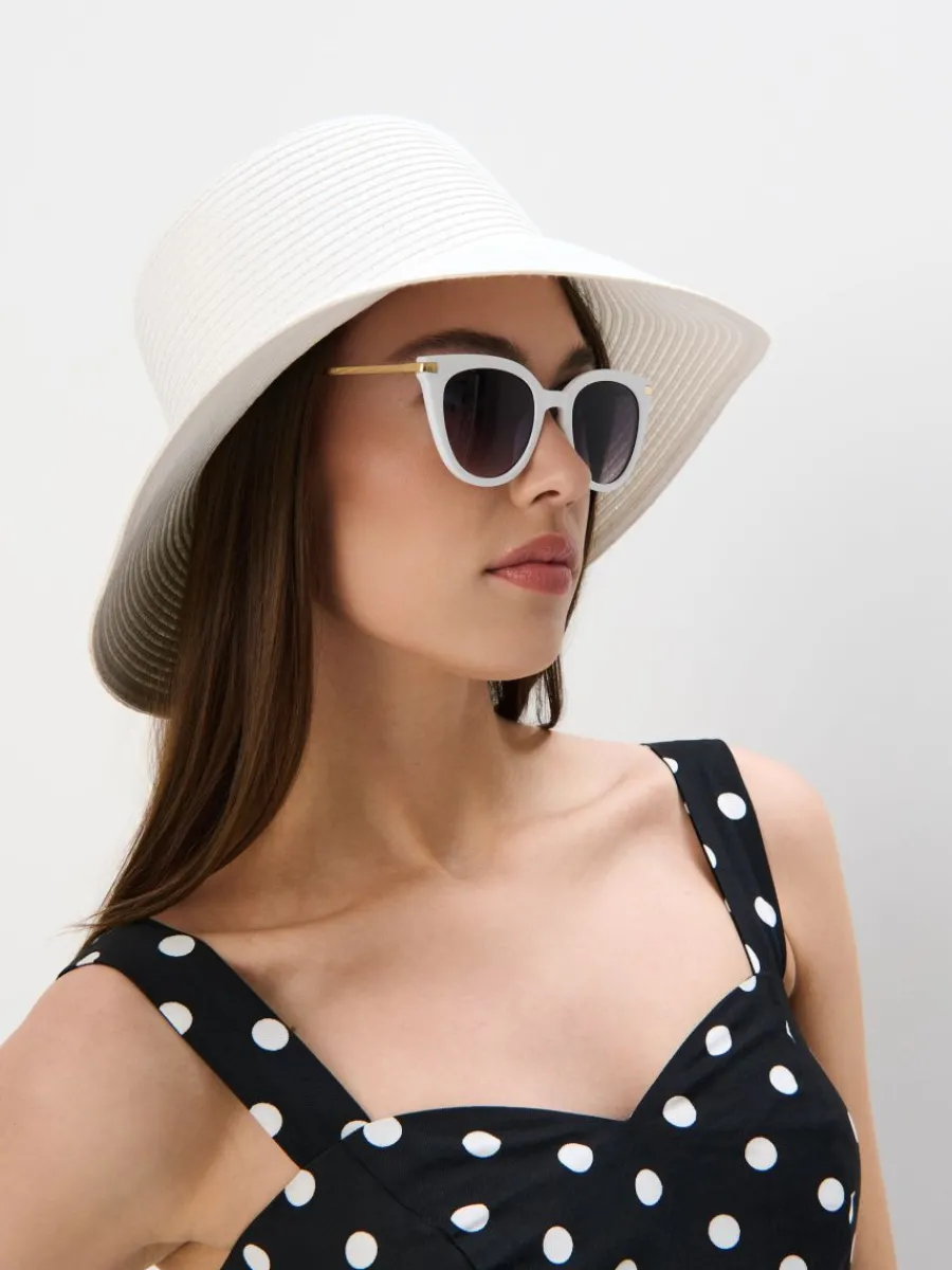 MOHITO Okulary przeciwsłoneczne biau0142y Discount