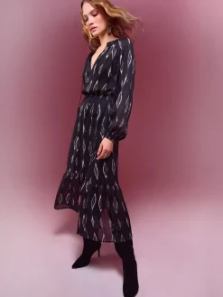 MOHITO Sukienka midi czarny Sale