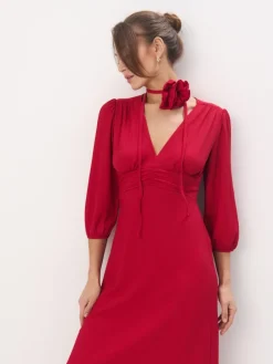 MOHITO Sukienka midi czerwony Fashion