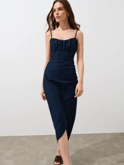 MOHITO Sukienka midi na ramiączkach granatowy Fashion