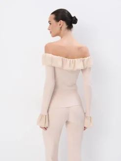 MOHITO Sweter z odkrytymi ramionami beu017cowy Sale