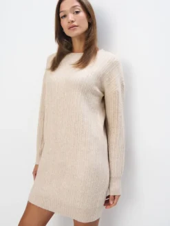 MOHITO Swetrowa beżowa sukienka mini oversize beu017cowy Best