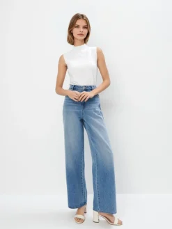 MOHITO Top bez rękawów kremowy Clearance