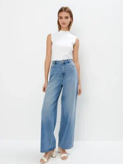 MOHITO Top bez rękawów kremowy Clearance