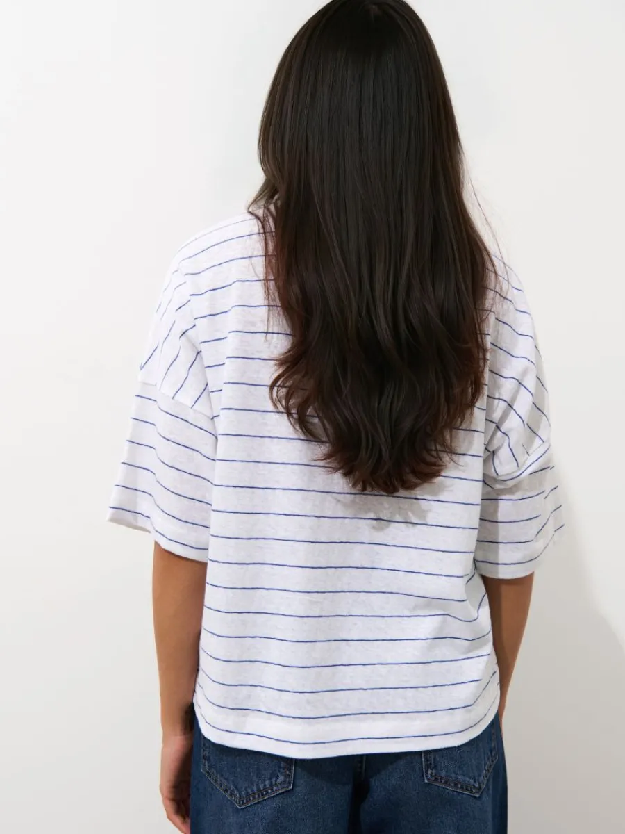 MOHITO T-shirt z bawełny i lnu biau0142y Hot