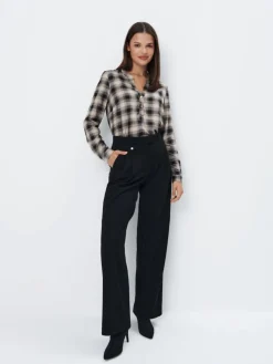MOHITO Wiskozowa koszula w kratę czarny Fashion